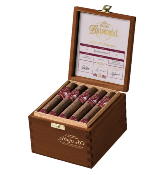 Preview: Balmoral Añejo XO Nicaragua Rothschild Masivo